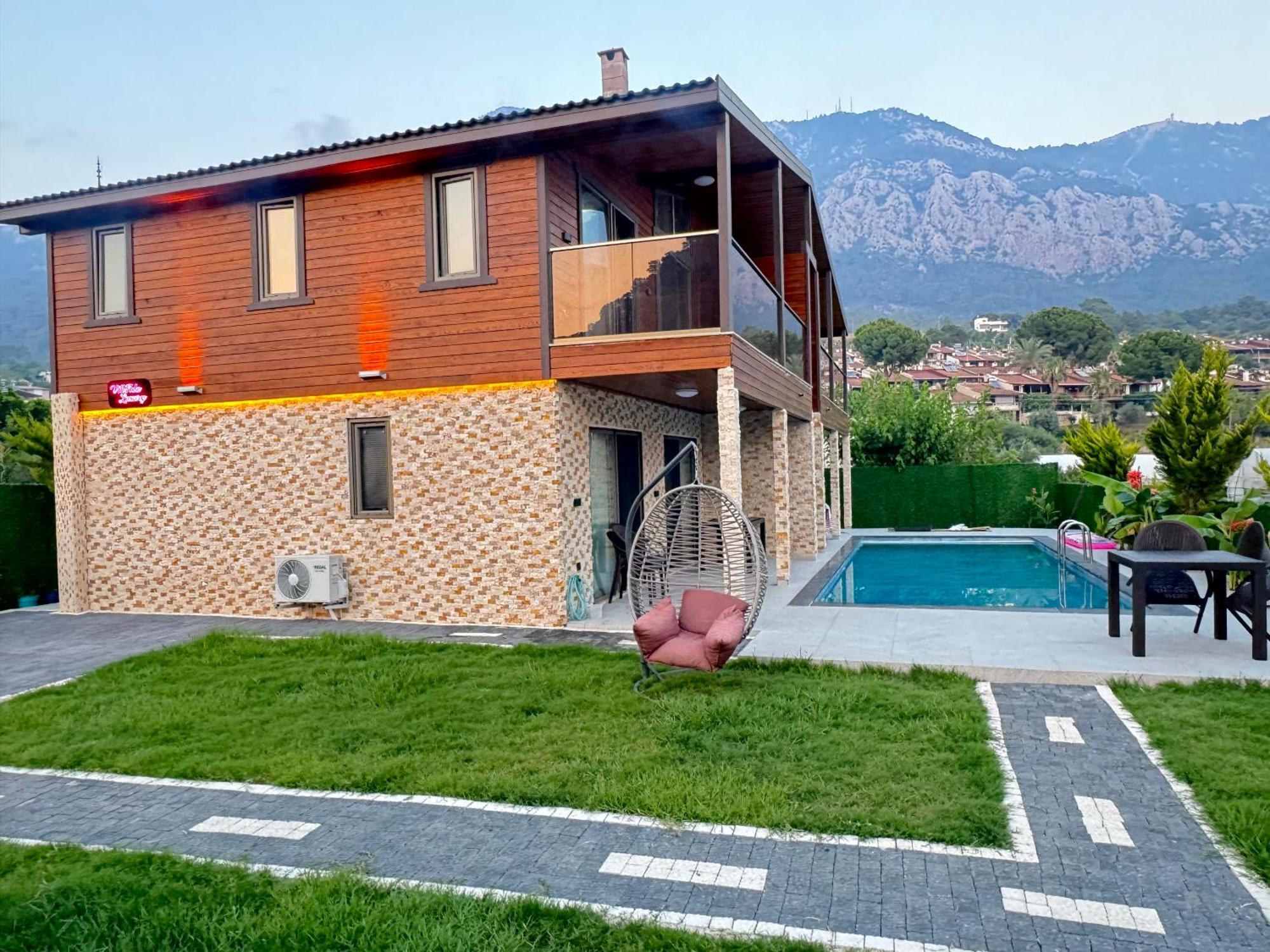 Karaoez Ada Bungalows & Villa Esterno foto